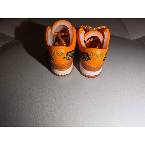 Mini Nike Grateful Dead Orange Dunks. (*Not a real shoe*) - Picture 4 of 4